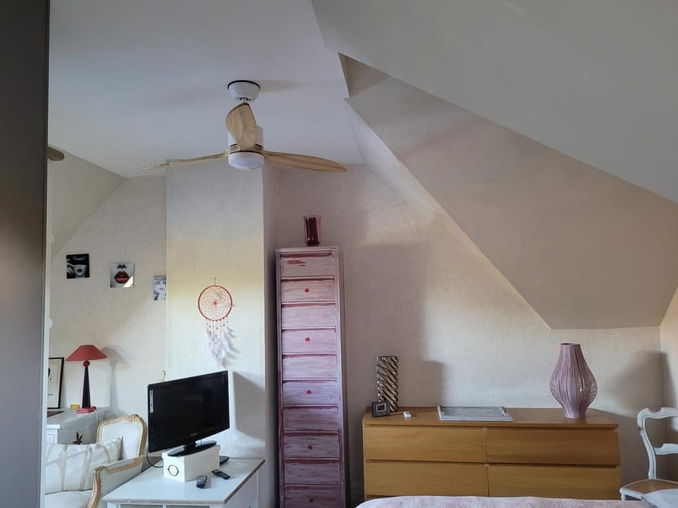 un oasis de quiétude belle chambre 22m2 Bed and Breakfast in Brittany