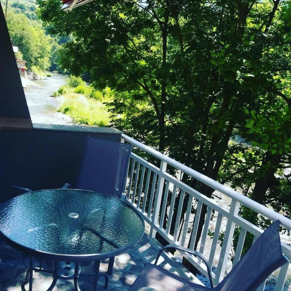 Day, Natural landscape, View (from property/room), Balcony/Terrace