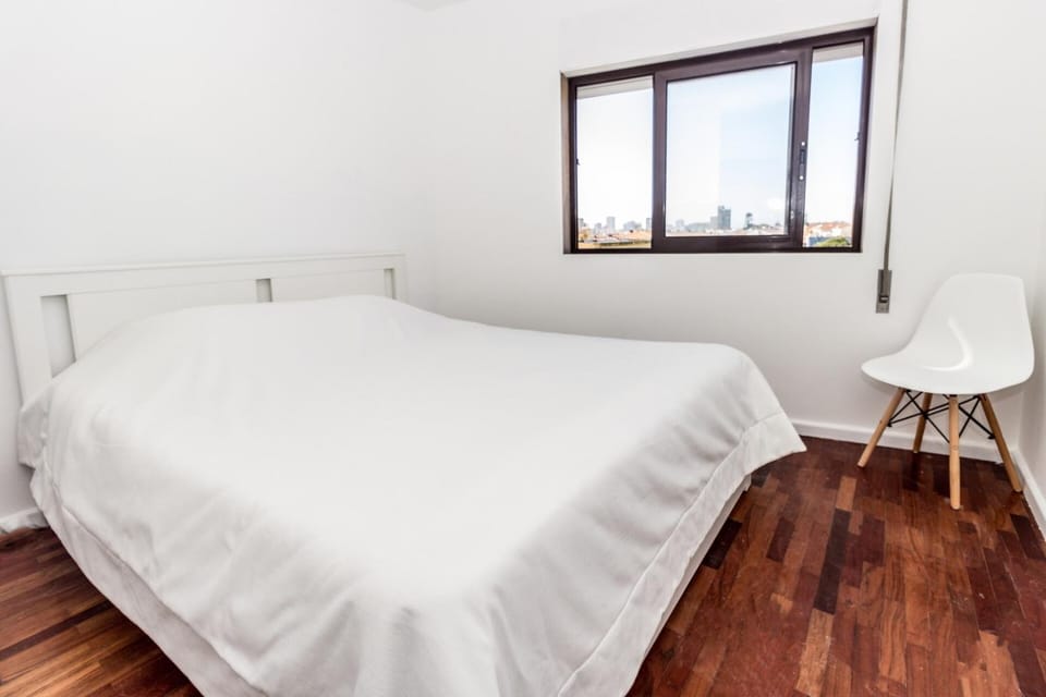 Guest H4U Povoa Vacation City center Apartment in Porto District