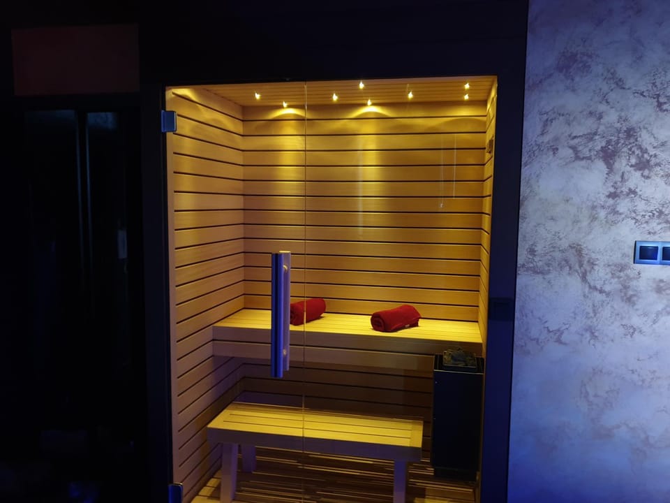 Sauna, Spa and wellness centre/facilities