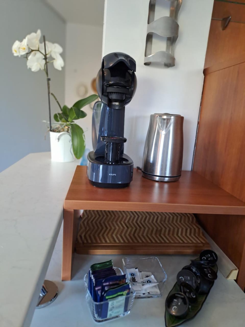 Coffee/tea facilities, Living room, minibar, kitchen