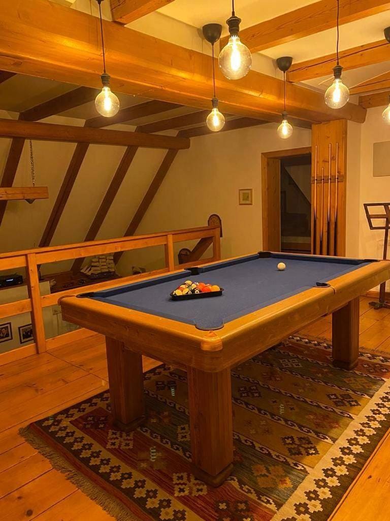Billiard