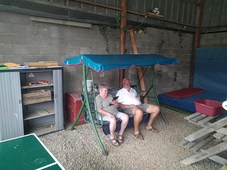 Camping La Forêt du Morvan Luxury tent in Bourgogne-Franche-Comté