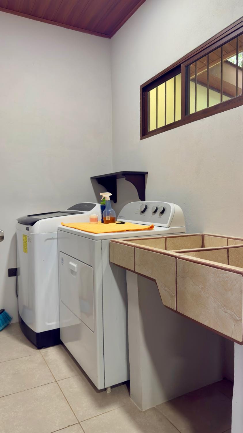 laundry, washing machine, dryer