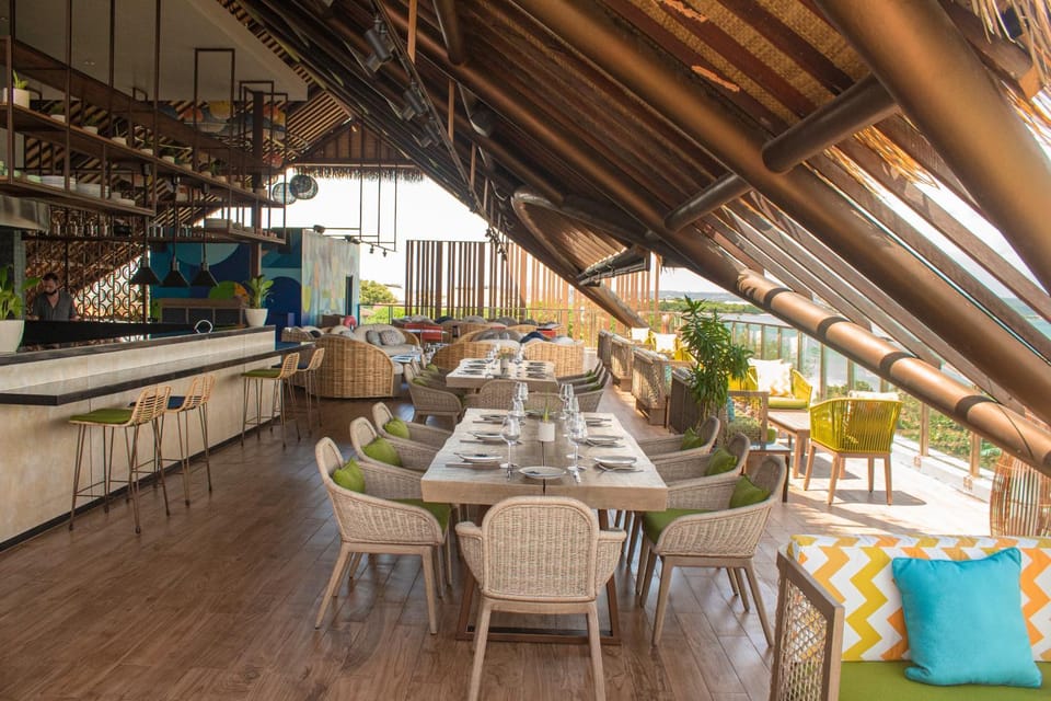 Restaurant/places to eat, Food and drinks