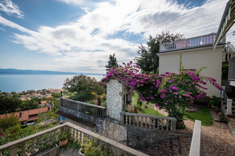 H-ELIOS Apartment in Lovran