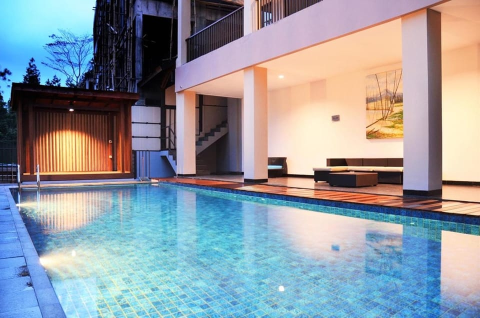 Swimming pool, Swimming pool, Swimming pool