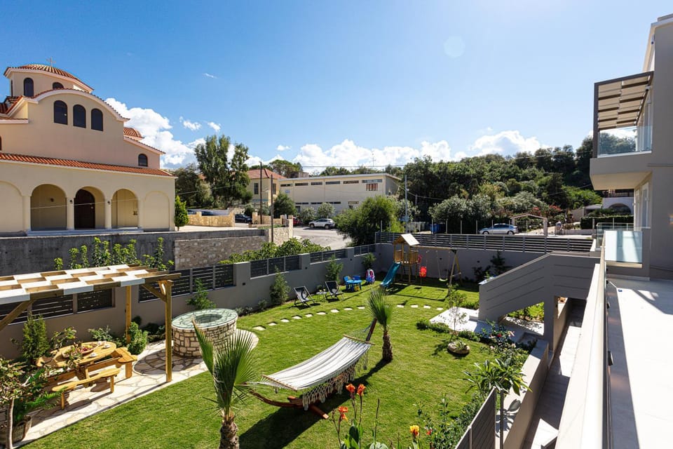 Bird's eye view, Garden
