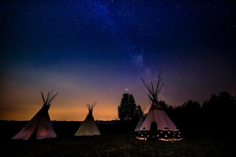 Fort Wapiti Luxury tent in Lesser Poland Voivodeship