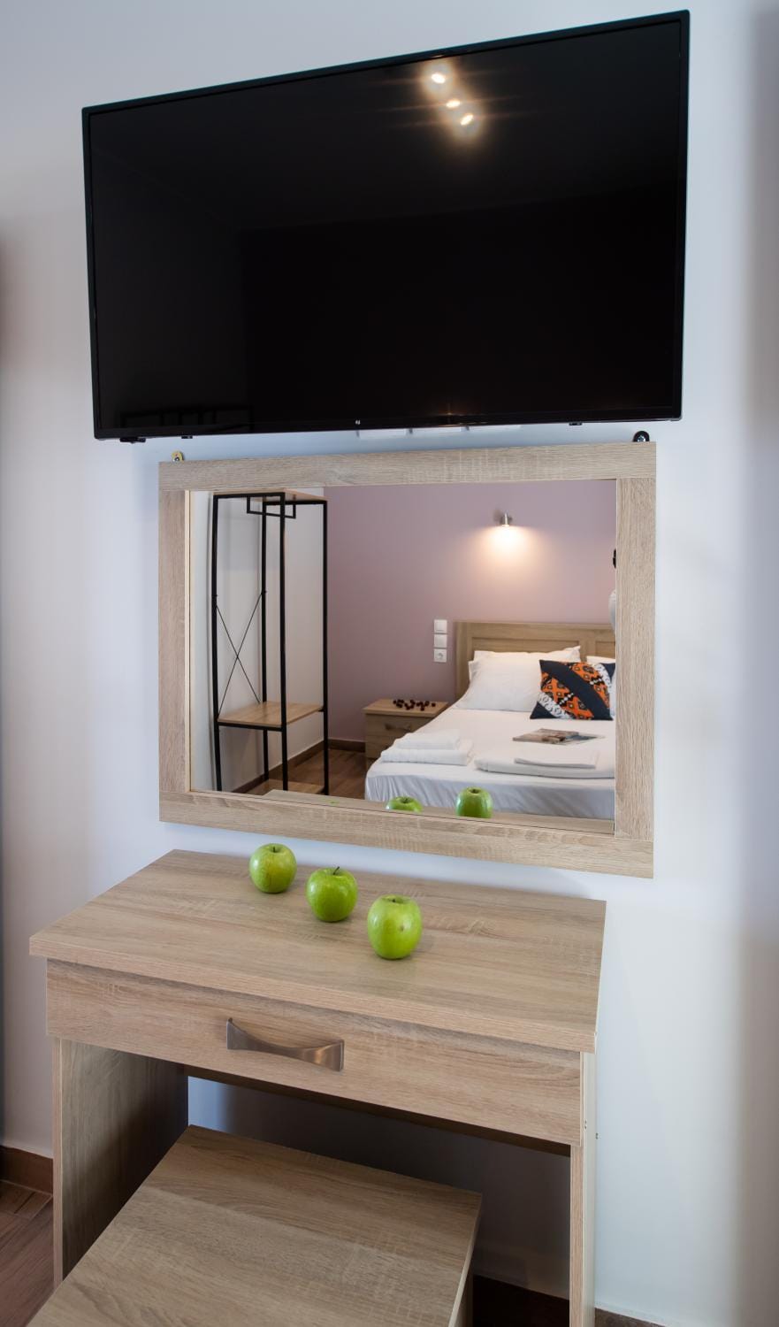 TV and multimedia, Bedroom