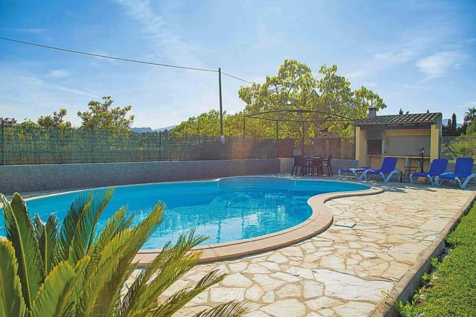 Off site, Day, Garden, Garden view, Pool view, Swimming pool, sunbed