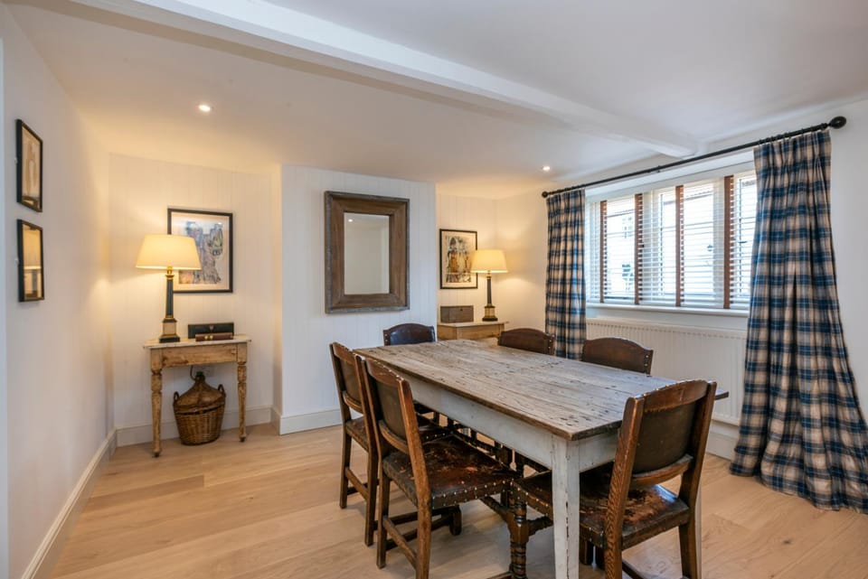 Owl Cottage House in North Norfolk District
