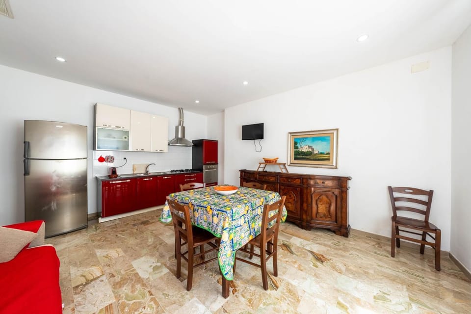 Living room, Dining area, kitchen