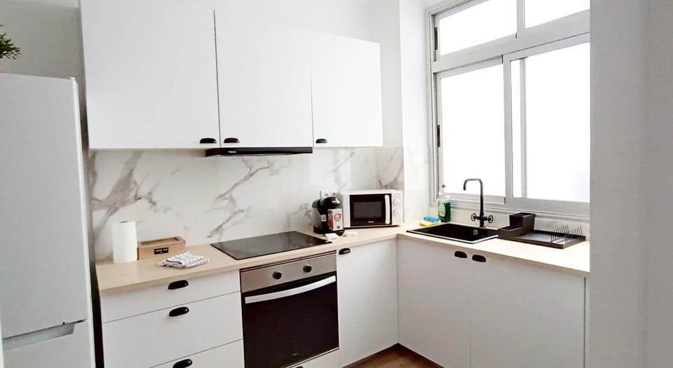 Canteras beach apartment +3Bed +2Bath +Wifi Apartment in Las Palmas de Gran Canaria