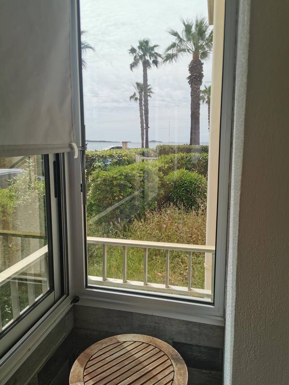 Vue Mer à 20 mètres de la plage ! Apartment in Sanary-sur-Mer