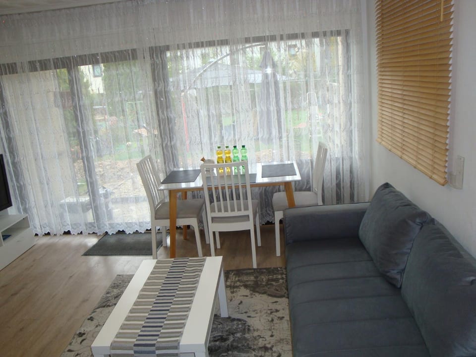 Tac Home 2-Zimmer Wohnung Apartment in Baden-Württemberg