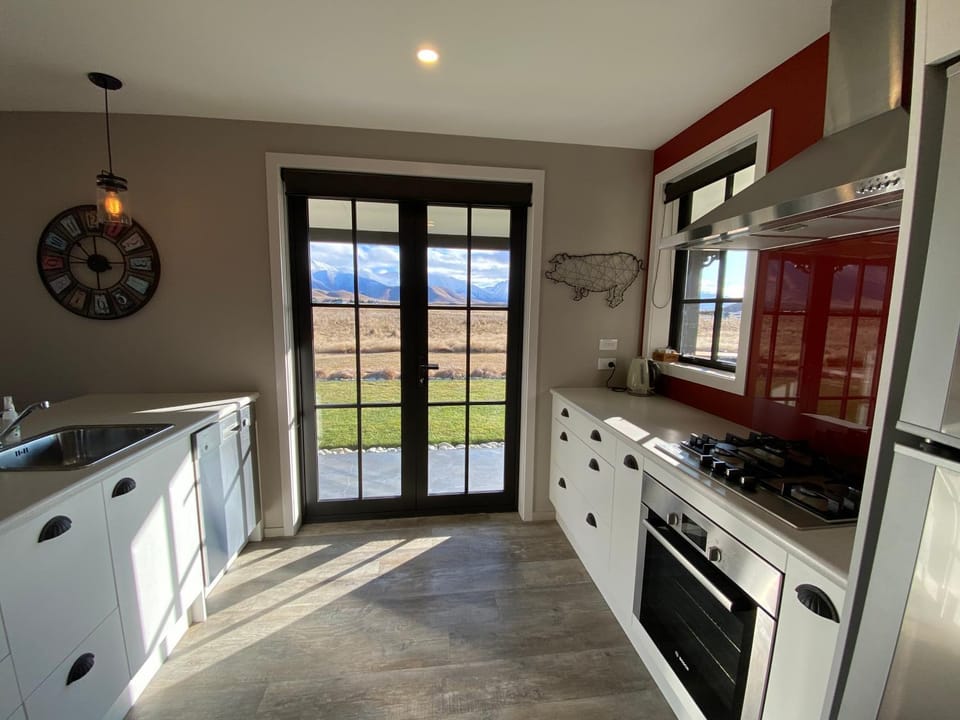 Pedalfish Cottage House in Twizel