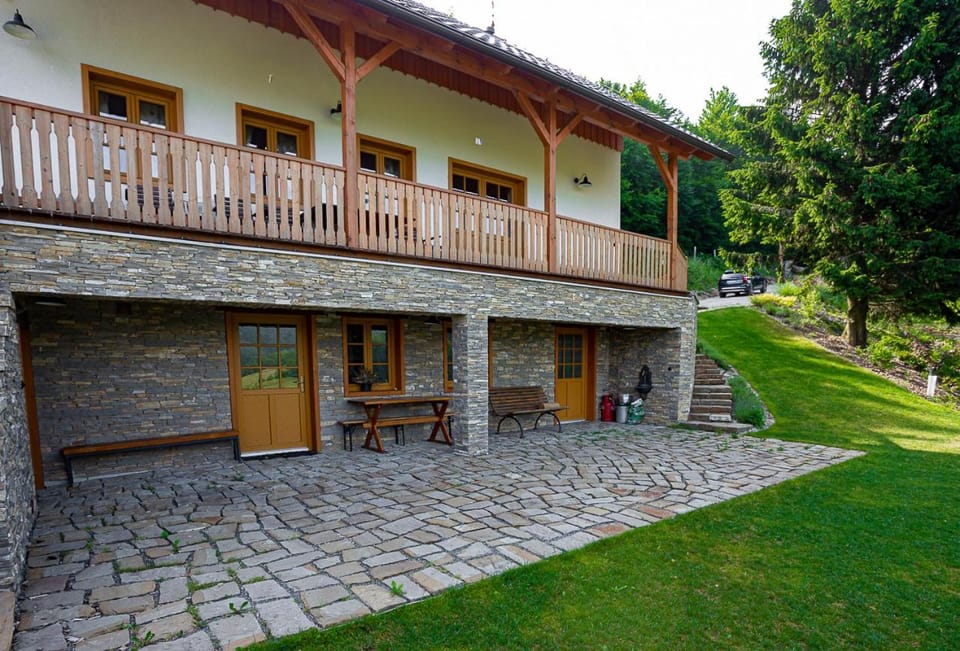 Property building, Balcony/Terrace