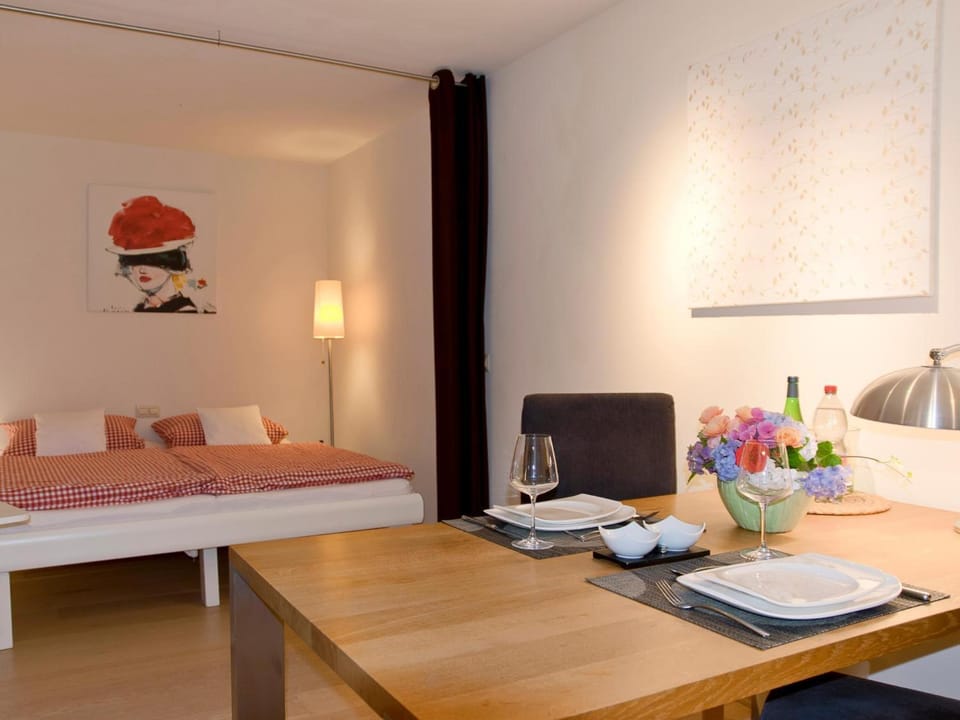 Living room, Bedroom