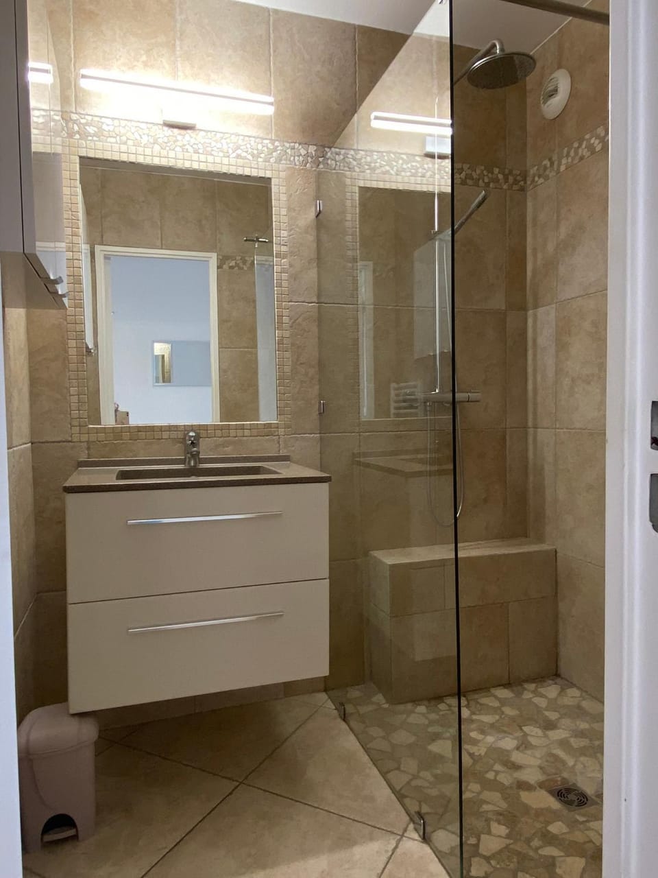 Shower, Bathroom