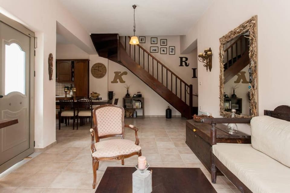 Nikolis Vacation House Apartment in Crete