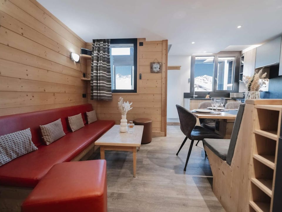 Superbe duplex rénové 3 ch, balcon, proche pistes, Val Thorens Apartment in Les Allues