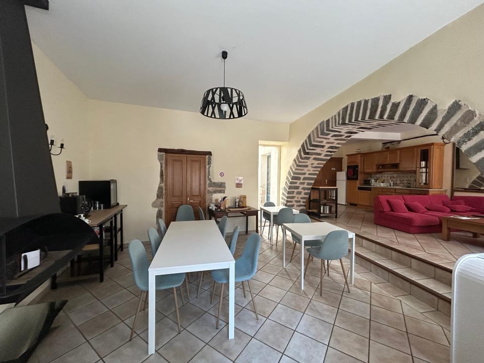 Seating area, Dining area, Evening entertainment, Breakfast, Buffet breakfast