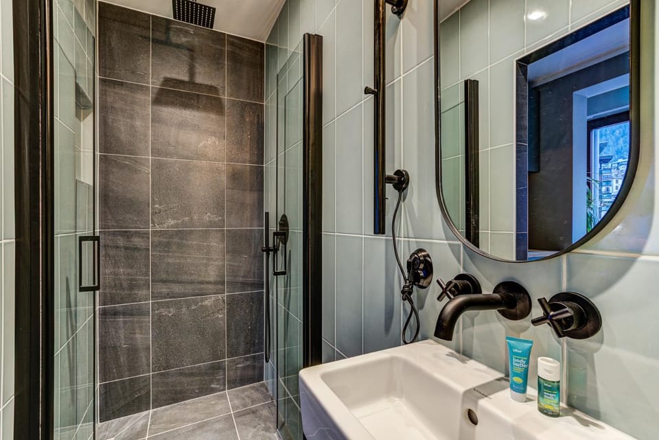 Shower, Bathroom, fireplace, furniture, heating, internet