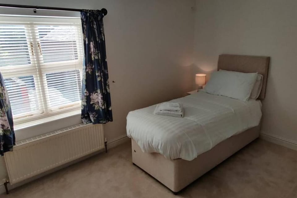 Bank House Apartment in Daventry District