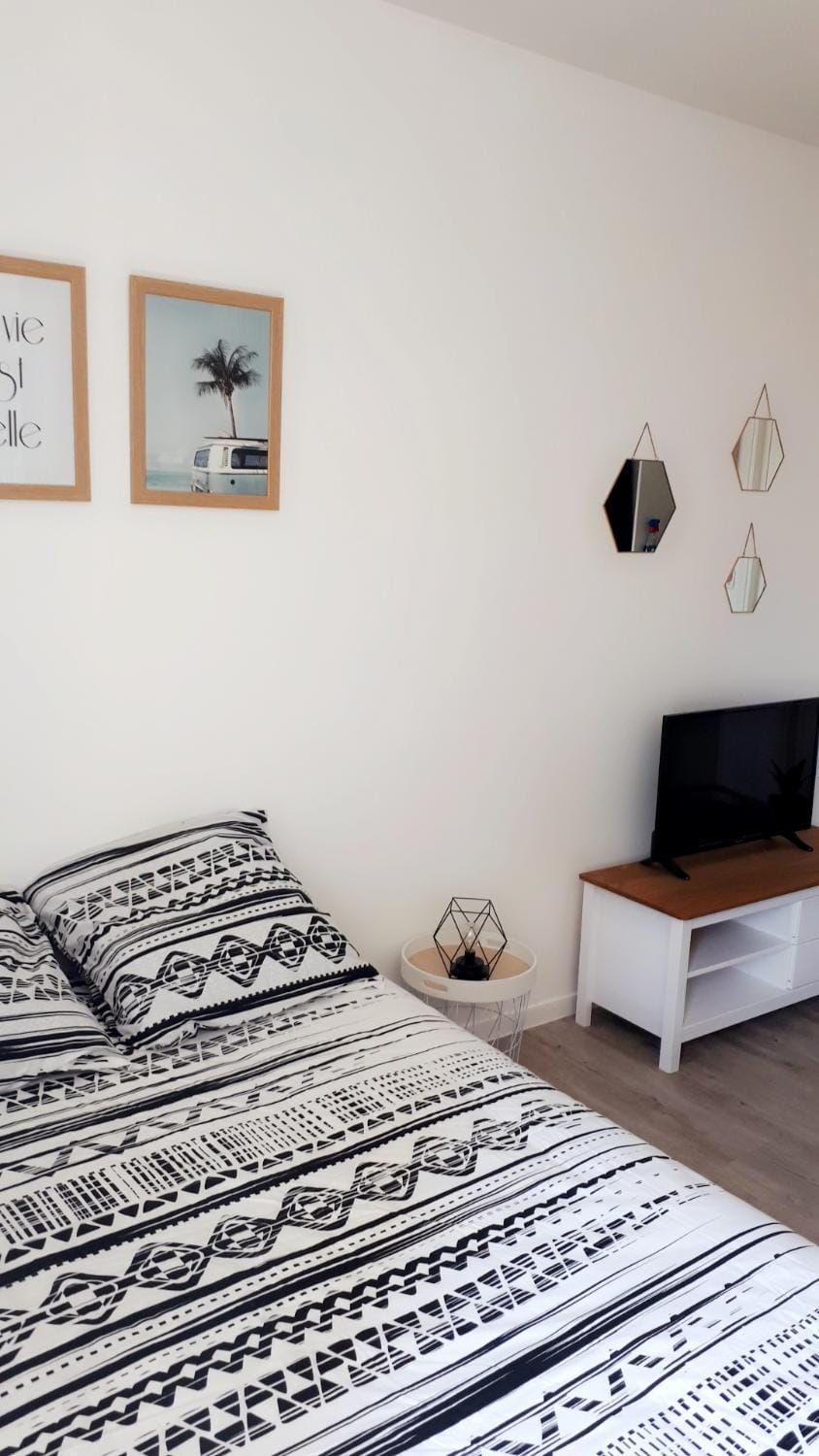 STUDIO ENTRE PLAGE ET PORT Apartment in Les Sables-d'Olonne