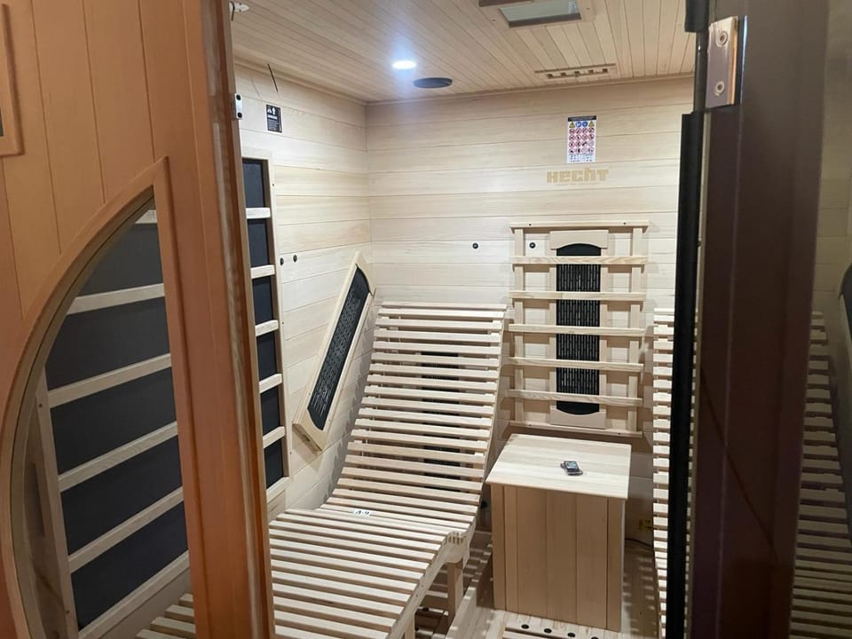 Sauna, Spa and wellness centre/facilities