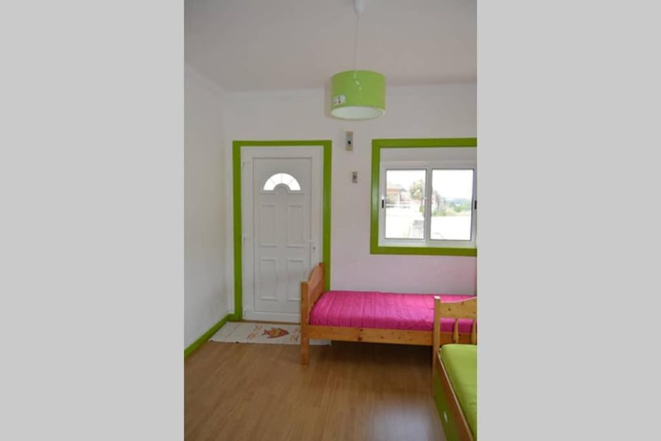 Casa 4 Estaçoes House in Leiria, Portugal