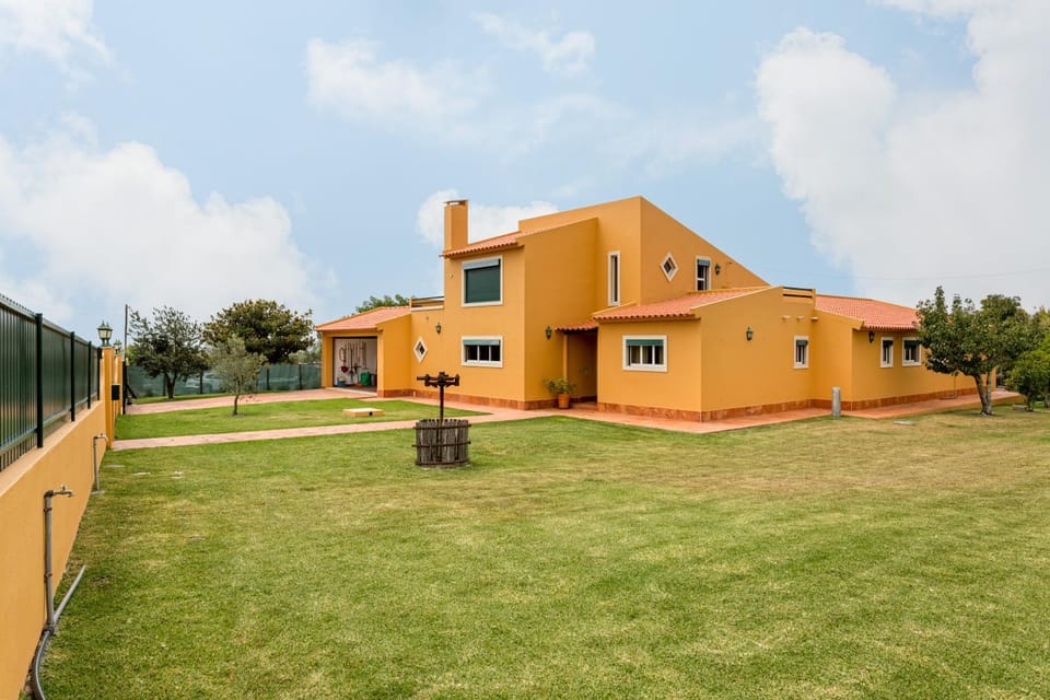 Casa do Vale Chalet in Lisbon District