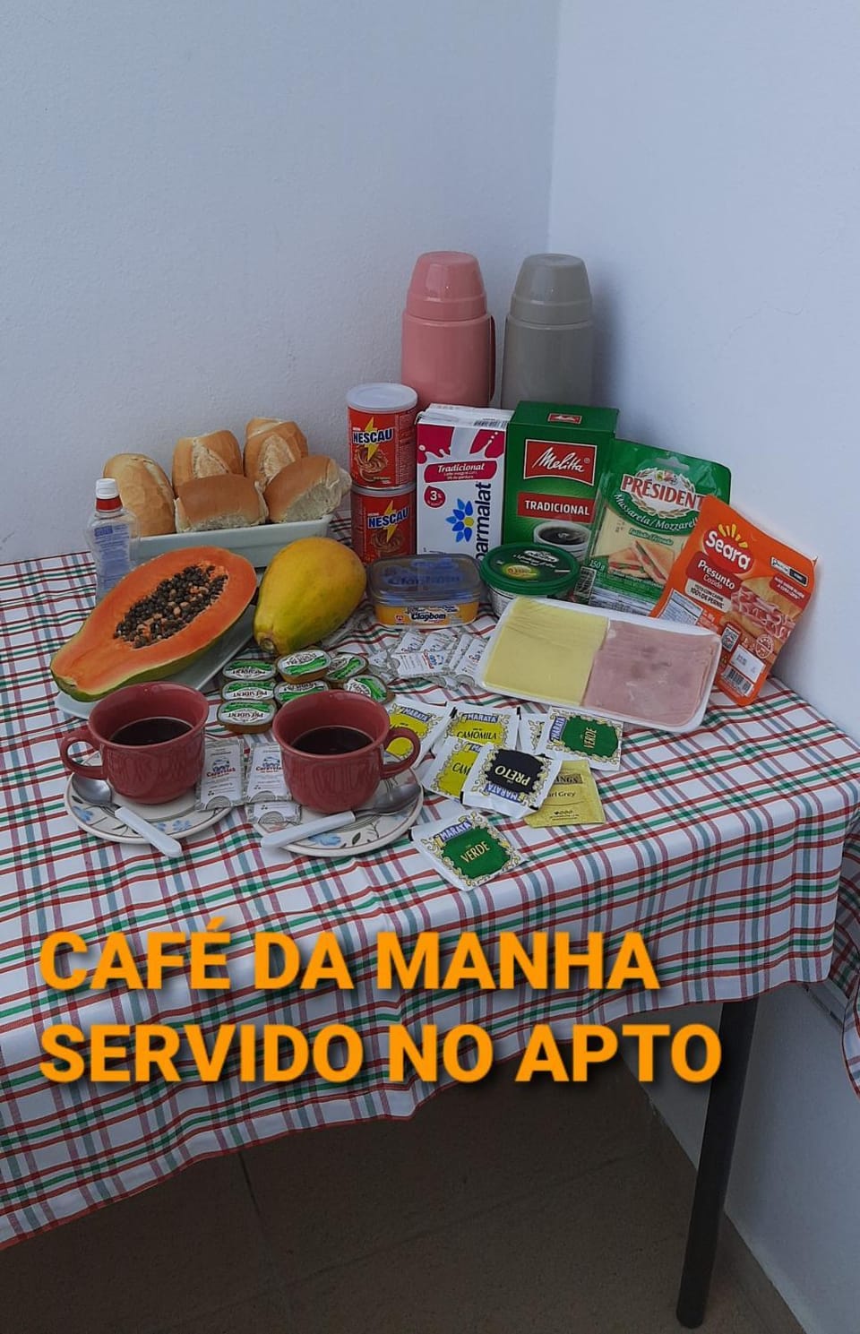 PENHAFLAT, STUDIO COMPLÉTO, C COZINHA E GARAGEM , A 700 m do parque e 120 m da praia Inn in Penha