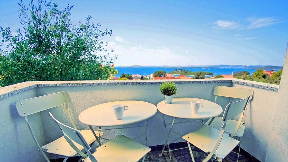 Day, Summer, Balcony/Terrace, On site, Sea view
