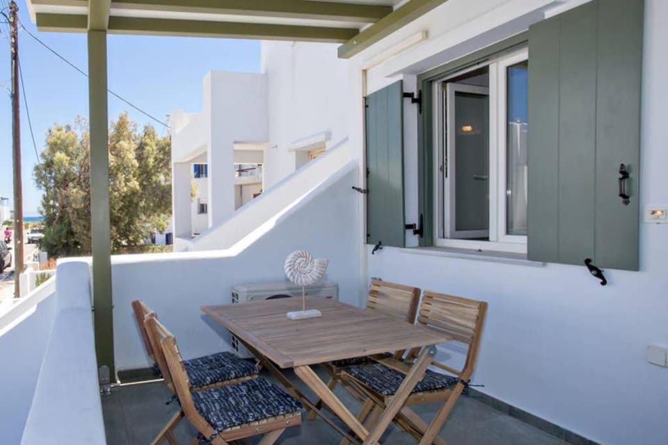 Cozy House in Tinos Apartment in Decentralized Administration of the Aegean