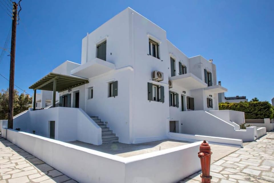 Cozy House in Tinos Apartment in Decentralized Administration of the Aegean