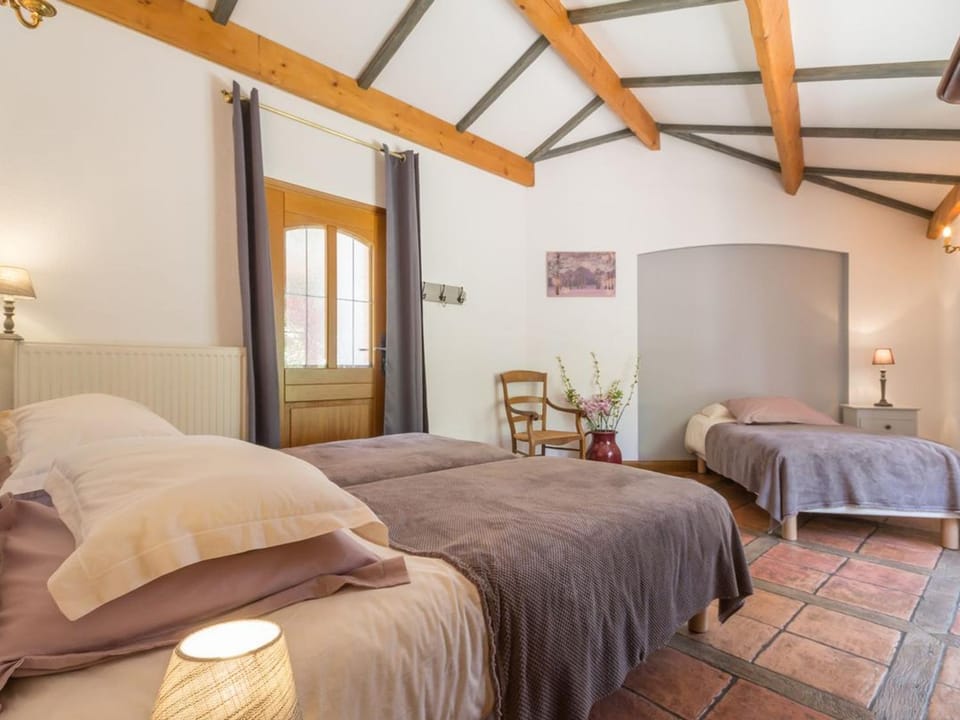 Belle maison rénovée au cœur des vignes entre Nantes et Clisson, jardin privatif, wifi inclus - FR-1-306-799 House in Pays de la Loire