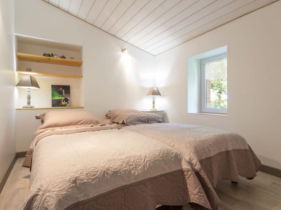 Belle maison rénovée au cœur des vignes entre Nantes et Clisson, jardin privatif, wifi inclus - FR-1-306-799 House in Pays de la Loire