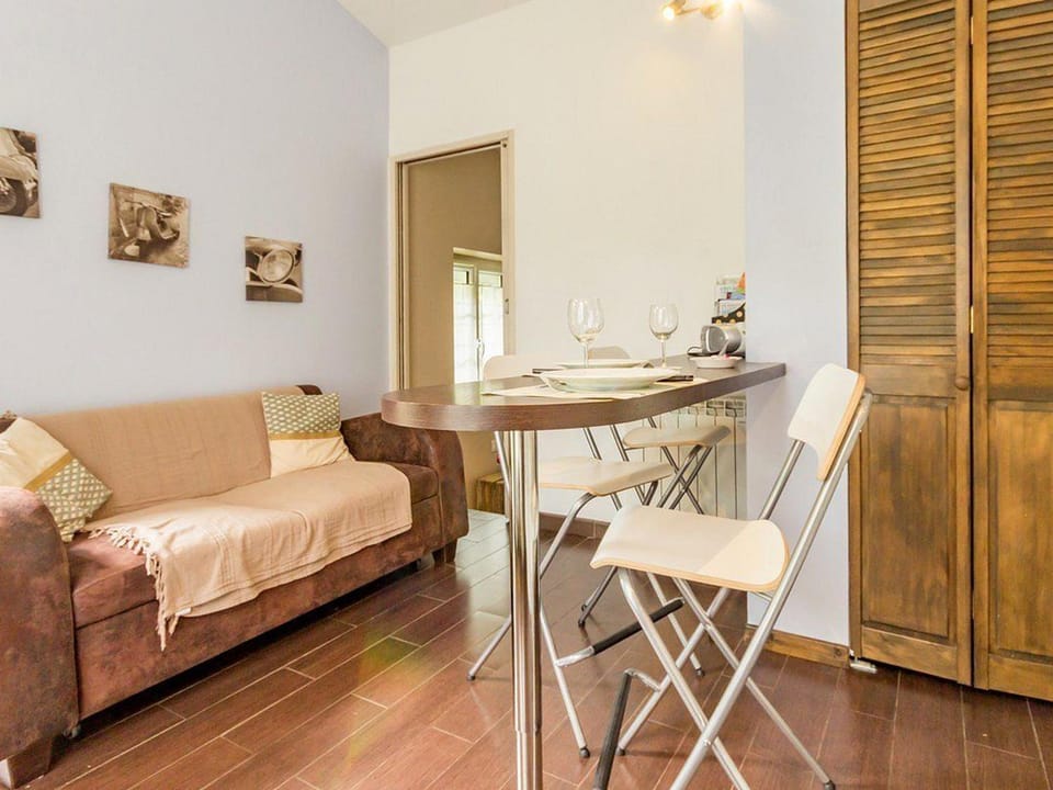 Gîte de Charme avec Jardin Privé près de Nantes, Accès Facile, Équipé Tout Confort - FR-1-306-812 House in Nantes