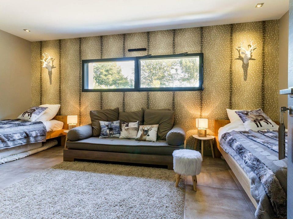 Villa Contemporaine avec Spa, Sauna, Piscine et Île Privative près de Nantes - FR-1-306-866 House in Pays de la Loire