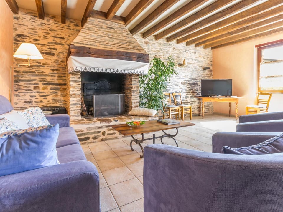 Charmante longère 3 chambres avec jardin clos, proche de Nantes, idéale pour familles et détente - FR-1-306-896 House in Pays de la Loire