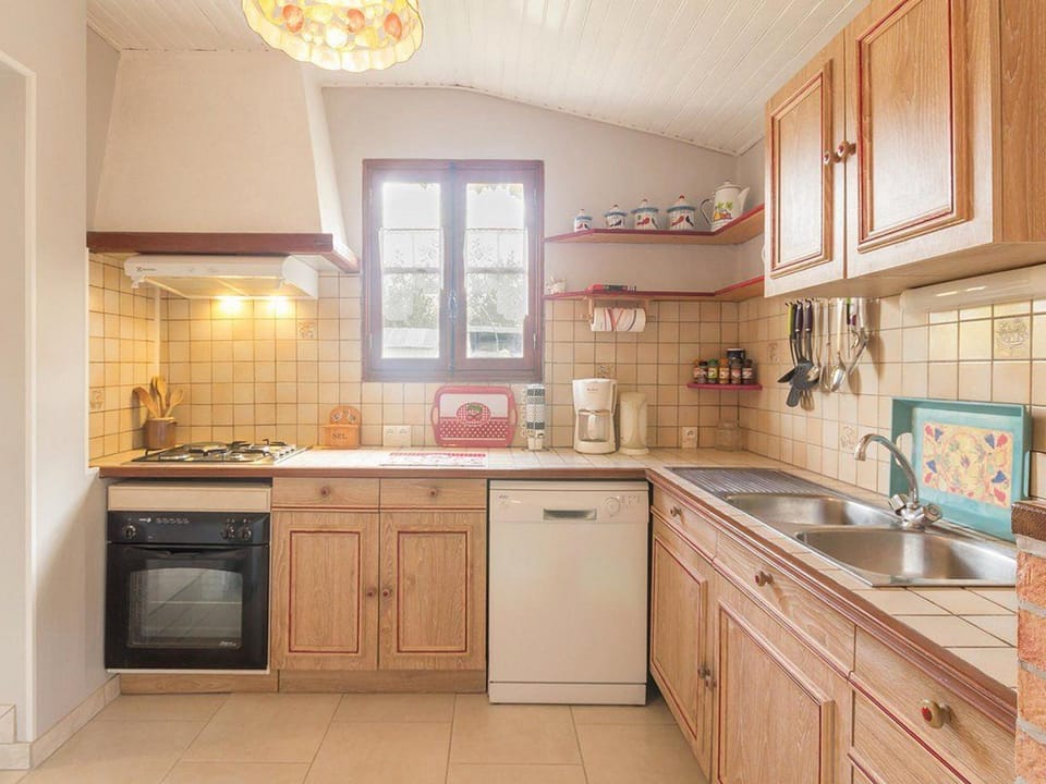 Gîte familial avec jardin clos, à proximité de Guérande et des plages, dans le Parc de Brière - FR-1-306-1070 House in Pays de la Loire