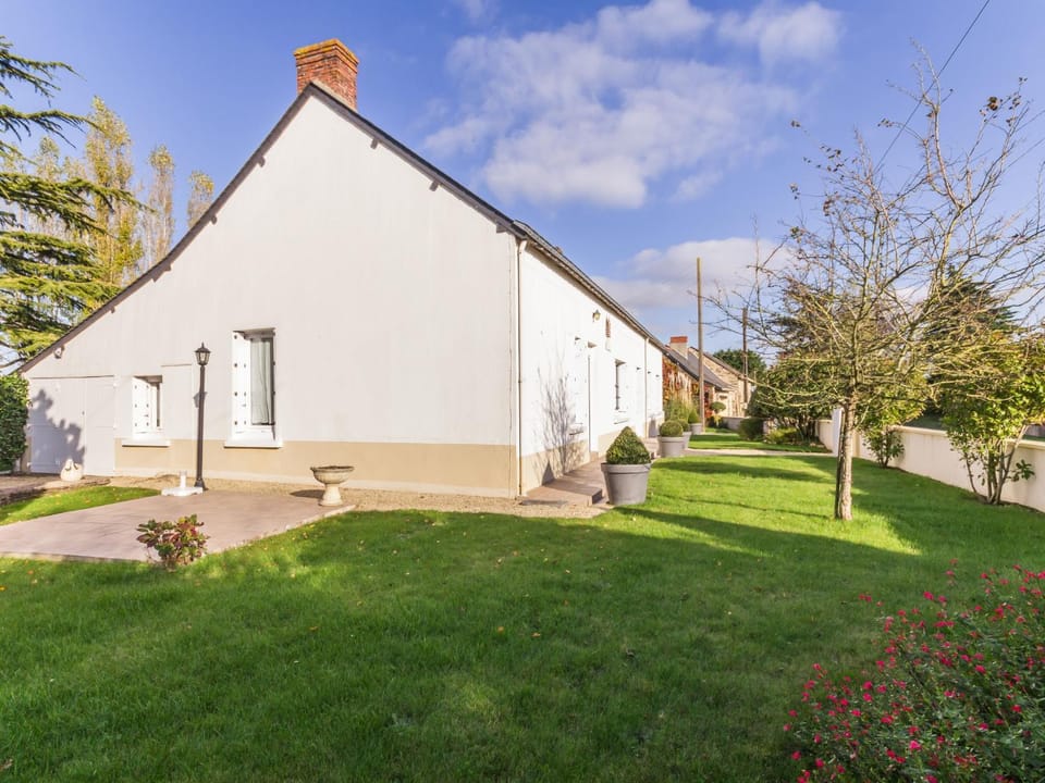Gîte à la campagne avec jardin clos, terrasse, wifi et vélos - entre Ancenis et Châteaubriant - FR-1-306-1111 House in Pays de la Loire