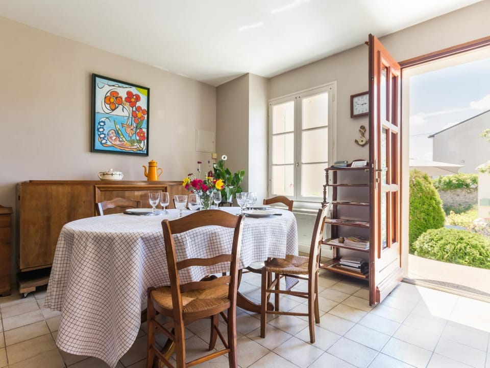 Maison de pêcheurs avec terrasse en bord de Loire, wifi, vélos et équipé bébé - FR-1-306-1177 House in Pays de la Loire