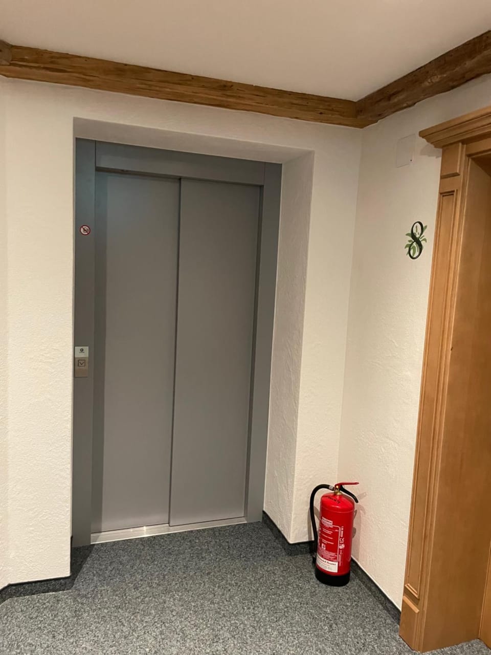 elevator