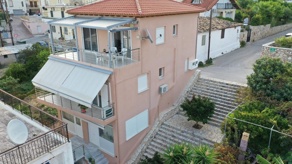 Neighbourhood, Bird's eye view, Balcony/Terrace, Street view