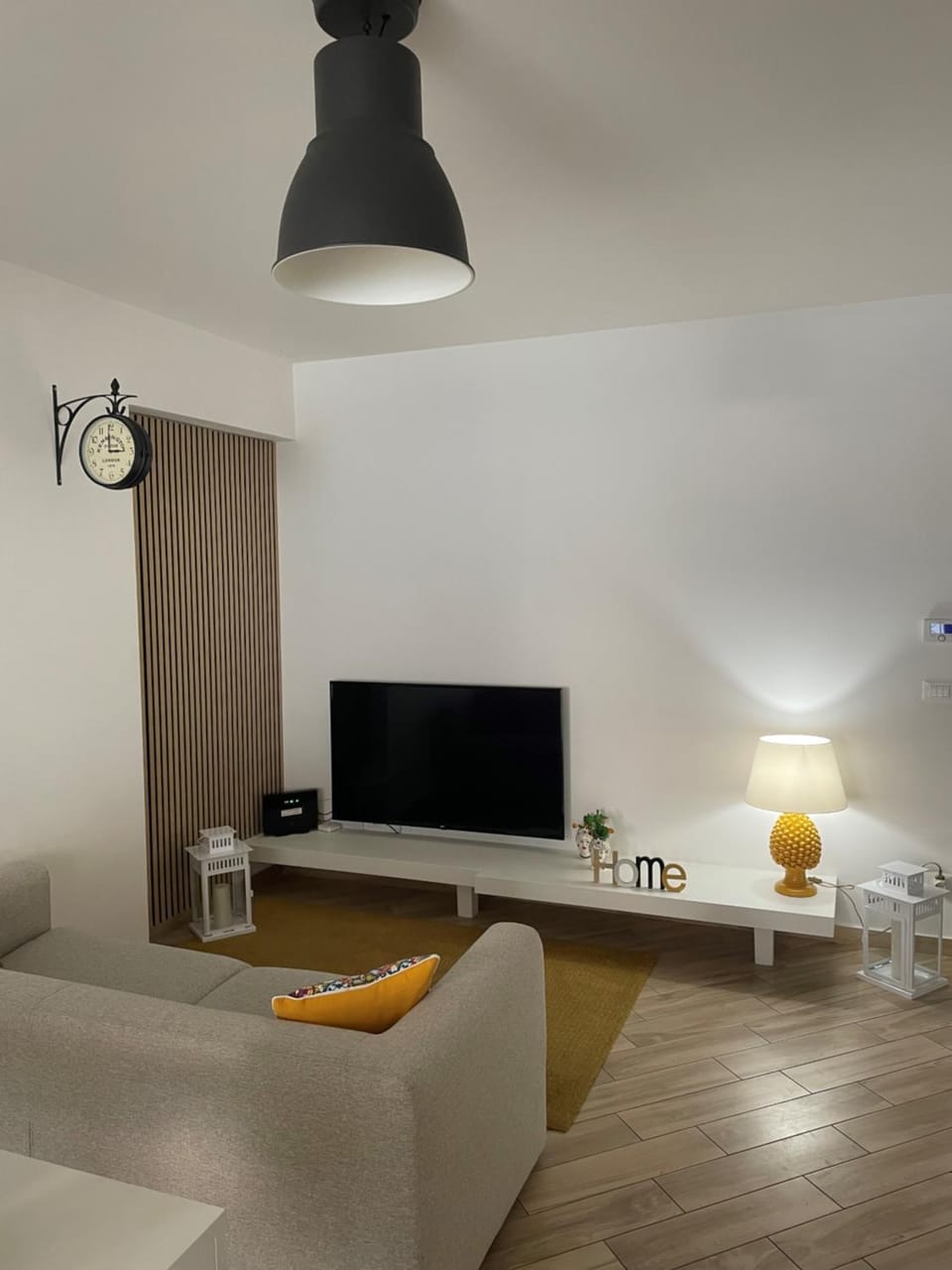 TV and multimedia, Living room
