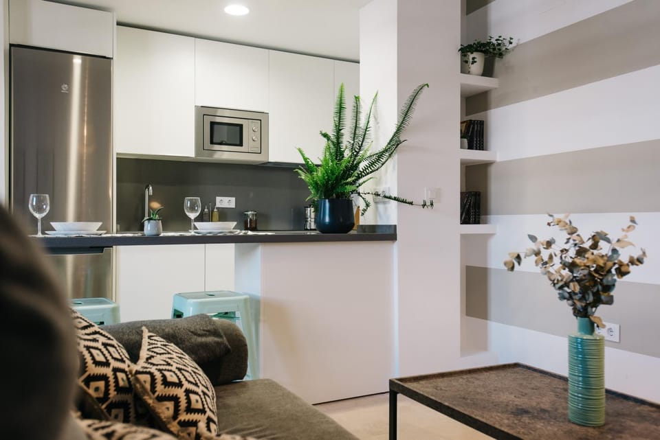 Kitchen or kitchenette, Living room, Seating area