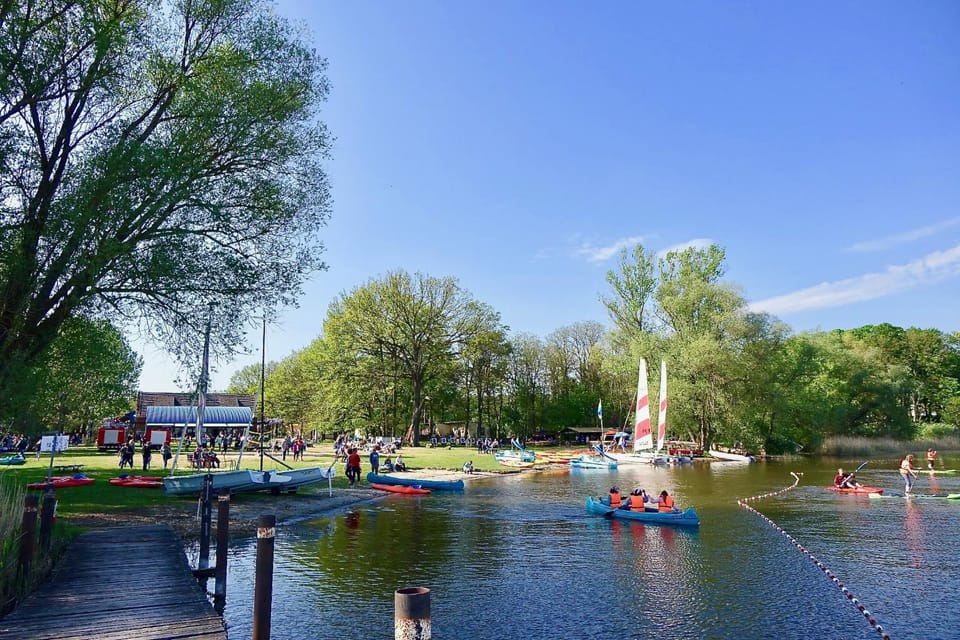 Natural landscape, Beach, Windsurfing, Canoeing, Lake view